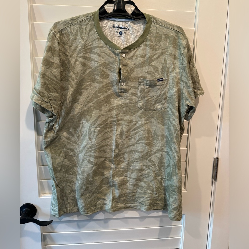 Chubbies xl henley